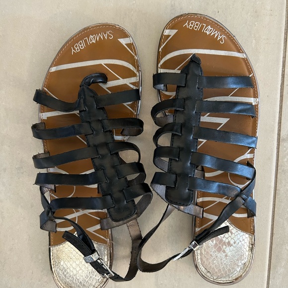 Sam and Libby Woman’s Black Strappy Sandals - Picture 1 of 4